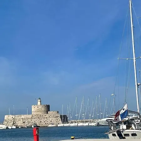 In Rhodos Stadt شقة